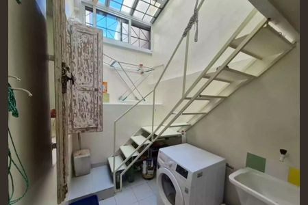 Casa à venda com 200m², 4 quartos e 1 vaga