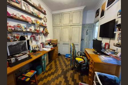 Casa à venda com 200m², 4 quartos e 1 vaga