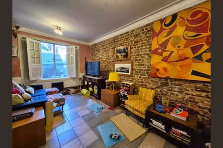 Casa à venda com 200m², 4 quartos e 1 vaga