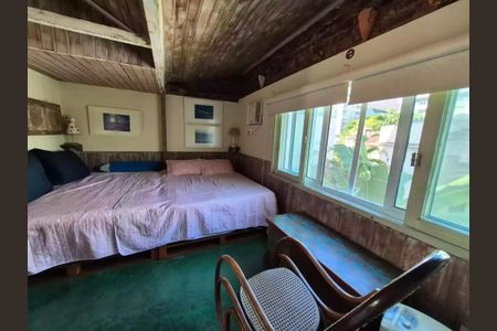 Casa à venda com 200m², 4 quartos e 1 vaga