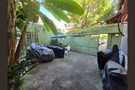 Casa à venda com 200m², 4 quartos e 1 vaga
