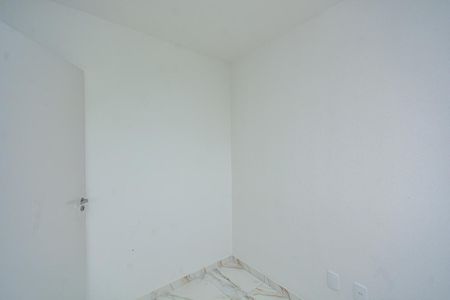 Quarto 2 de apartamento para alugar com 2 quartos, 35m² em Veleiros, São Paulo