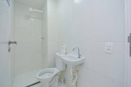 Apartamento para alugar com 35m², 2 quartos e sem vaga Apartamento para alugar com 35m², 2 quartos e sem vagaBanheiro