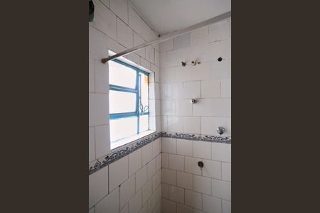 Casa para alugar com 43m², 2 quartos e sem vagaBanheiro