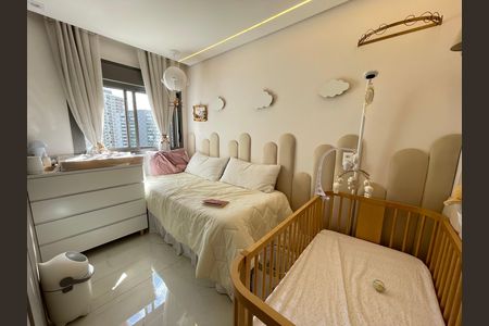 Apartamento à venda com 120m², 3 quartos e 2 vagasSuíte 2