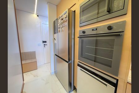Apartamento à venda com 120m², 3 quartos e 2 vagasCozinha