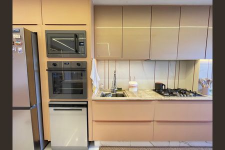 Apartamento à venda com 120m², 3 quartos e 2 vagasCozinha