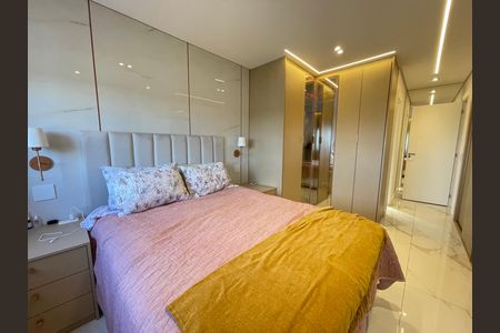 Apartamento à venda com 120m², 3 quartos e 2 vagasSuíte 1