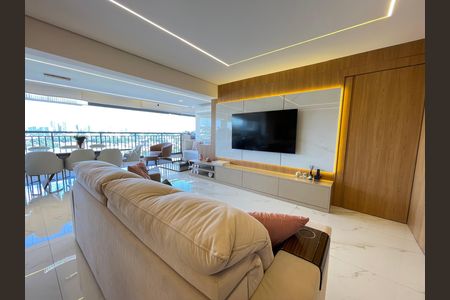 Apartamento à venda com 120m², 3 quartos e 2 vagasSala