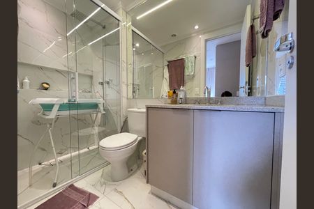 Apartamento à venda com 120m², 3 quartos e 2 vagasBanheiro da Suíte 2