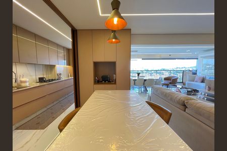 Apartamento à venda com 120m², 3 quartos e 2 vagasSala