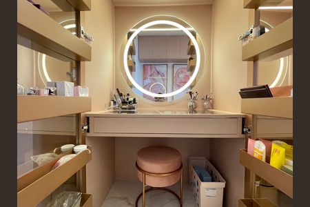 Apartamento à venda com 120m², 3 quartos e 2 vagasSuíte 3