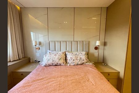 Apartamento à venda com 120m², 3 quartos e 2 vagasSuíte 1