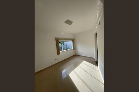 Casa para alugar com 260m², 3 quartos e 3 vagas