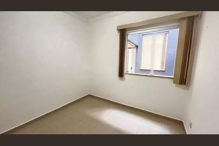 Casa para alugar com 260m², 3 quartos e 3 vagas