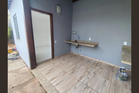 Casa para alugar com 260m², 3 quartos e 3 vagas