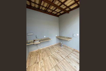 Casa para alugar com 260m², 3 quartos e 3 vagas