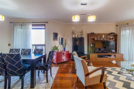 Apartamento à venda com 174m², 3 quartos e 4 vagas