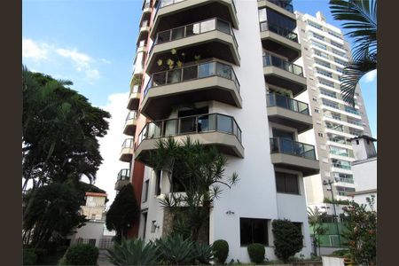 Apartamento à venda com 174m², 3 quartos e 4 vagas