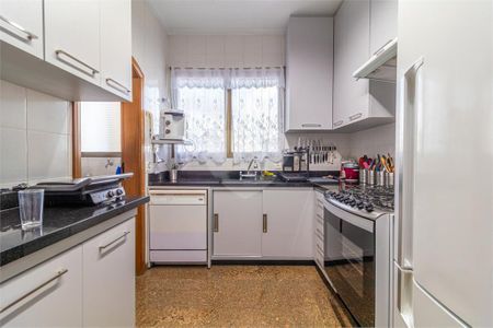 Apartamento à venda com 174m², 3 quartos e 4 vagas