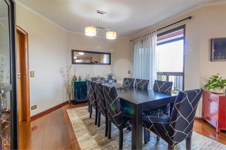 Apartamento à venda com 174m², 3 quartos e 4 vagas