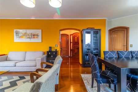 Apartamento à venda com 174m², 3 quartos e 4 vagas