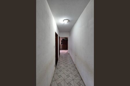 Casa à venda com 132m², 3 quartos e 2 vagas Casa à venda com 132m², 3 quartos e 2 vagasCorredor