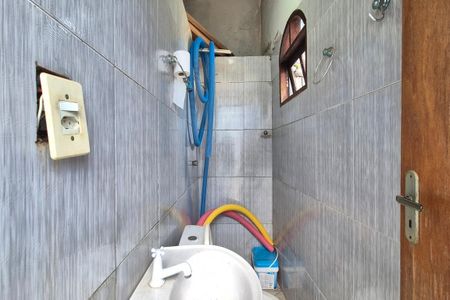 Casa à venda com 132m², 3 quartos e 2 vagas Casa à venda com 132m², 3 quartos e 2 vagasBanheiro de Serviço
