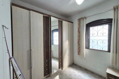 Casa à venda com 132m², 3 quartos e 2 vagas Casa à venda com 132m², 3 quartos e 2 vagasQuarto 1