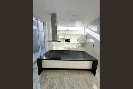 Casa à venda com 4 quartos, 440m² em Tatuapé, São Paulo