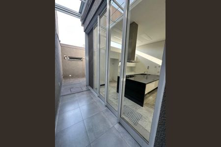 Casa à venda com 440m², 4 quartos e 2 vagas