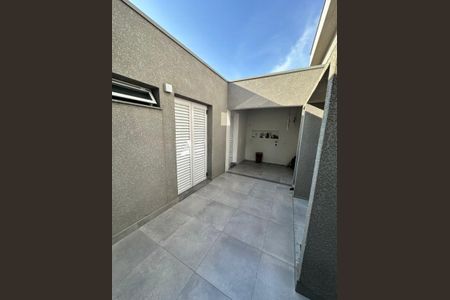 Casa à venda com 440m², 4 quartos e 2 vagas