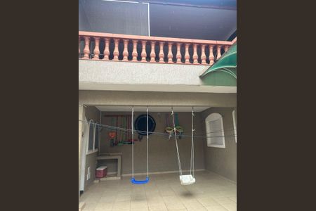 Casa de condomínio à venda com 59m², 2 quartos e 2 vagas Casa de condomínio à venda com 59m², 2 quartos e 2 vagasÁrea Externa