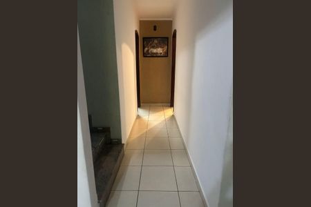 Casa de condomínio à venda com 59m², 2 quartos e 2 vagas Casa de condomínio à venda com 59m², 2 quartos e 2 vagasCorredor