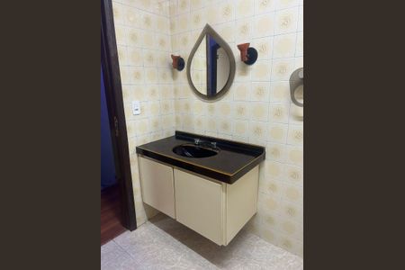 Casa de condomínio à venda com 59m², 2 quartos e 2 vagas Casa de condomínio à venda com 59m², 2 quartos e 2 vagasBanheiro