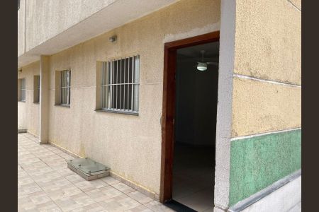 Fachada de casa de condomínio à venda com 2 quartos, 59m² em Itaquera, São Paulo