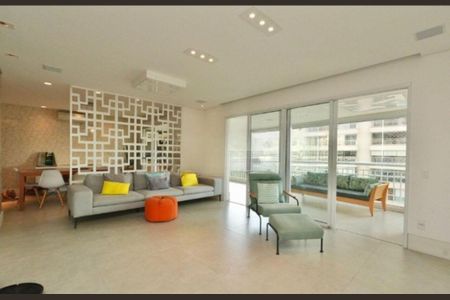 Apartamento à venda com 4 quartos, 185m² em Vila Romana, São Paulo