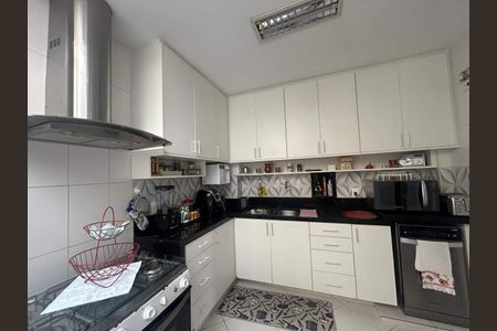 Apartamento à venda com 151m², 3 quartos e 1 vaga