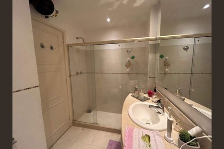 Apartamento à venda com 151m², 3 quartos e 1 vaga