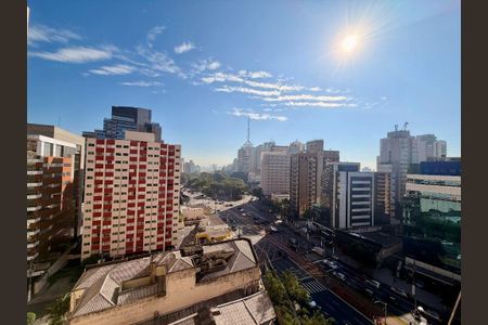 Apartamento à venda com 85m², 2 quartos e 1 vaga