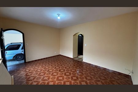 Casa para alugar com 243m², 3 quartos e 4 vagasSala