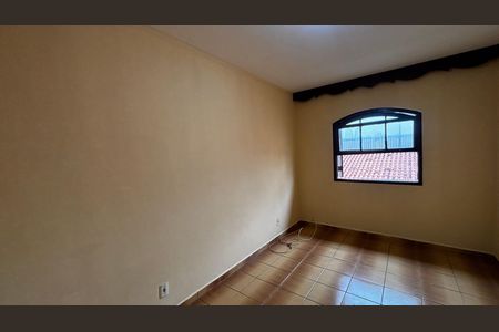 Casa para alugar com 243m², 3 quartos e 4 vagasQuarto 2