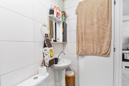 Apartamento para alugar com 33m², 1 quarto e sem vaga Apartamento para alugar com 33m², 1 quarto e sem vagaBanheiro