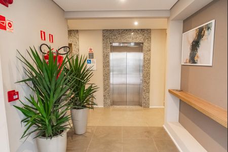 Apartamento para alugar com 33m², 1 quarto e sem vaga Apartamento para alugar com 33m², 1 quarto e sem vagaHall de entrada