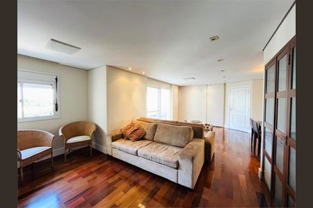 Apartamento à venda com 3 quartos, 120m² em Vila Campo Grande, São Paulo