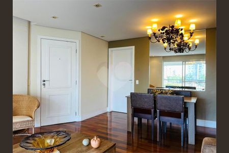 Apartamento à venda com 3 quartos, 120m² em Vila Campo Grande, São Paulo