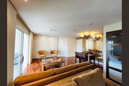 Apartamento à venda com 120m², 3 quartos e 2 vagas