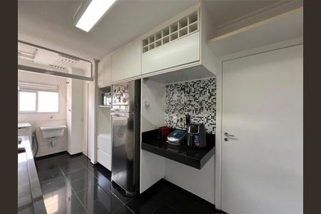 Apartamento à venda com 120m², 3 quartos e 2 vagas