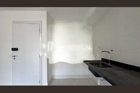Apartamento à venda com 71m², 2 quartos e 1 vaga