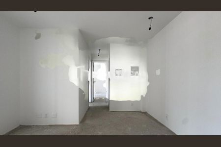 Apartamento à venda com 71m², 2 quartos e 1 vaga